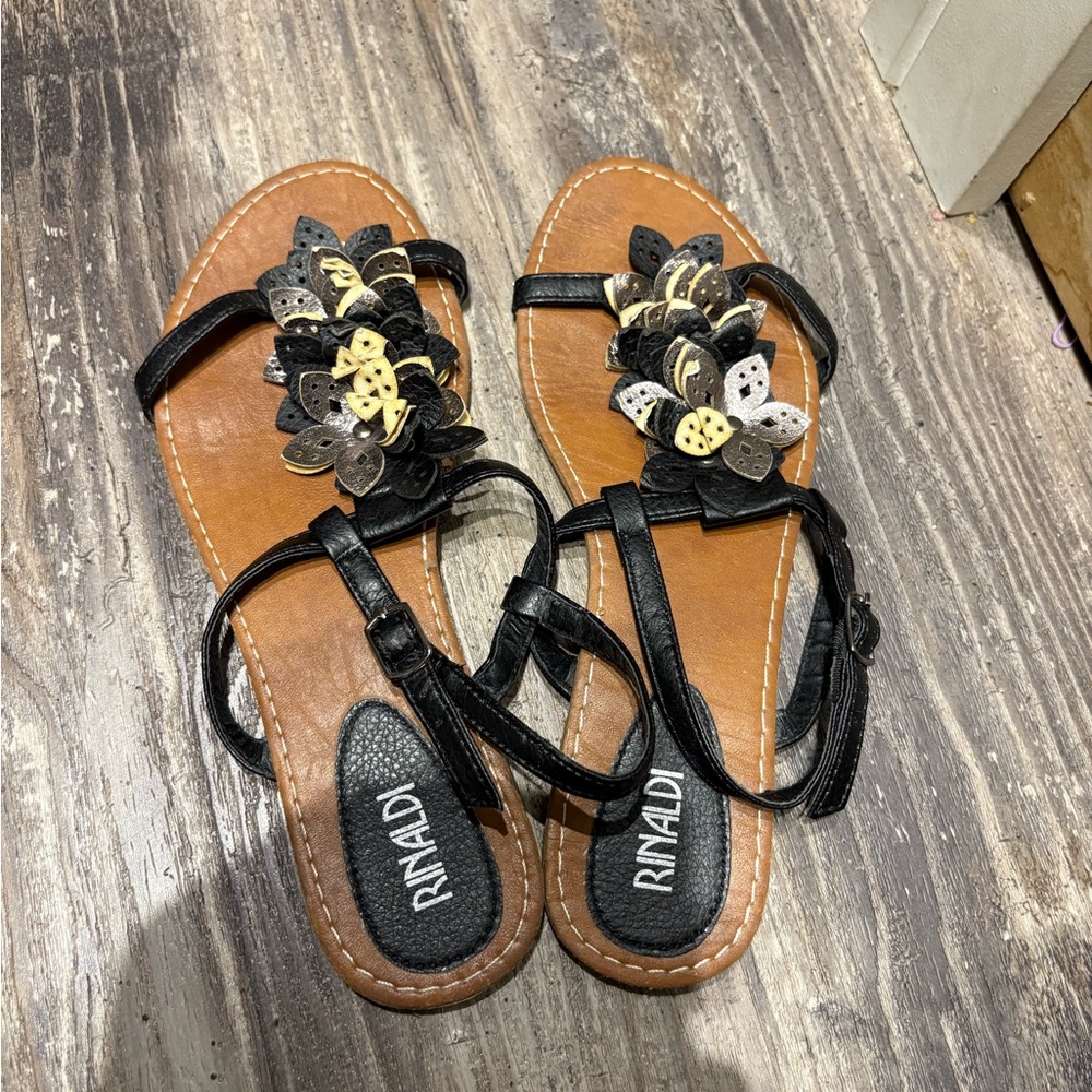 Black and Brown women’s Sandals